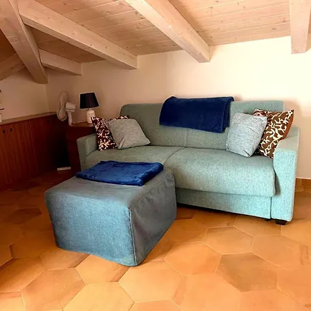 Charming 3-story With Full Kitchen, 3 Baths And Minutes To The Vakantiehuis Amantea